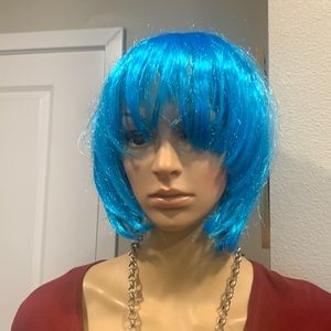 TURQUOISE WIG